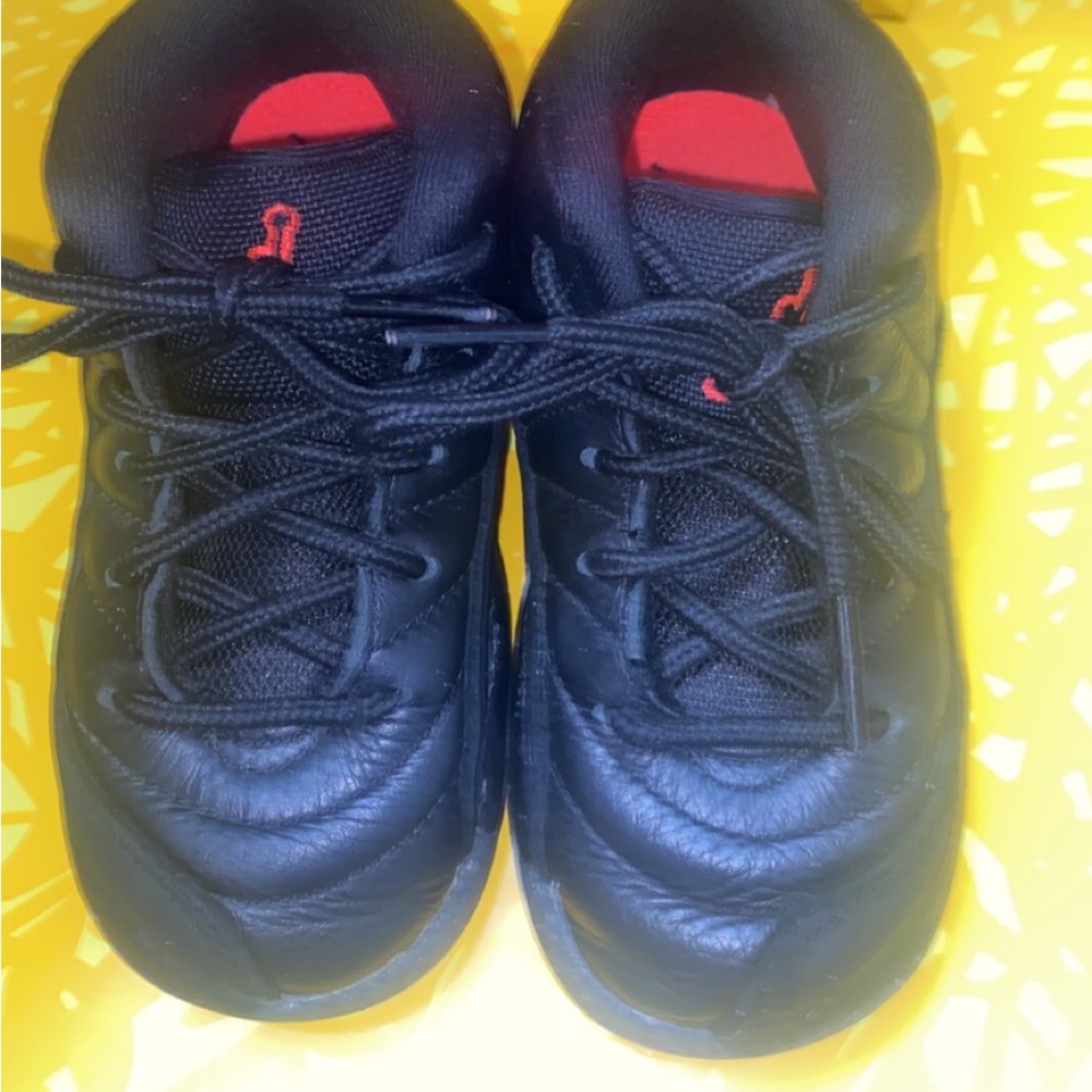 Jordan crimson 8c still in great condition